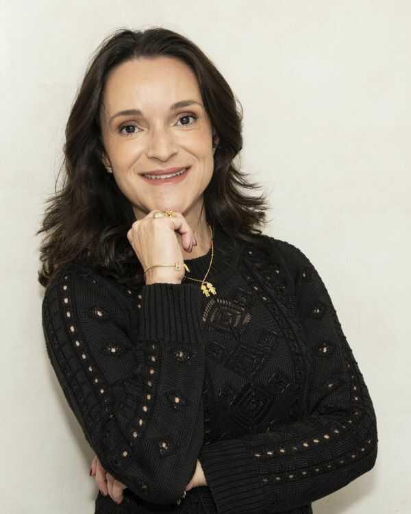 Maria Goreth Macedo Valadares